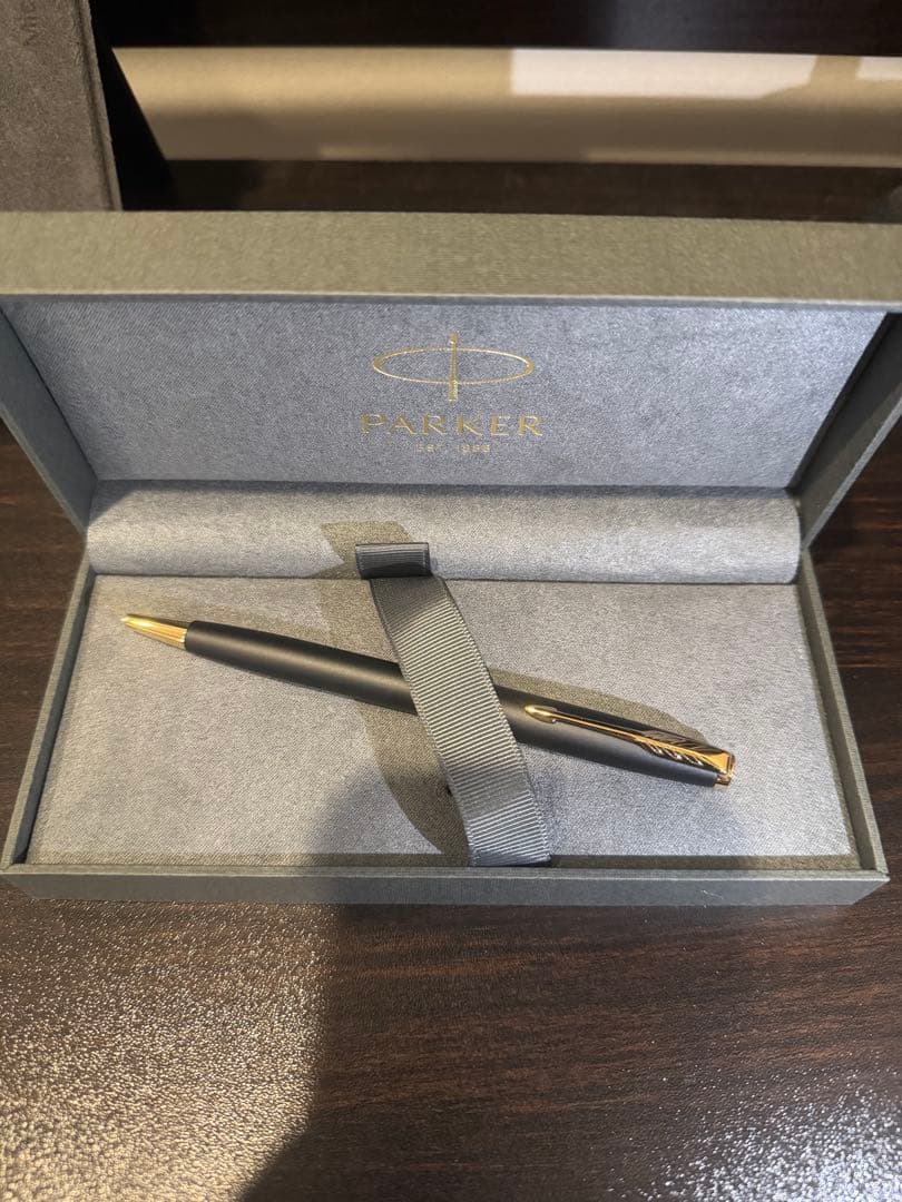 PARKER ボールペン 黒 専用ケース付き