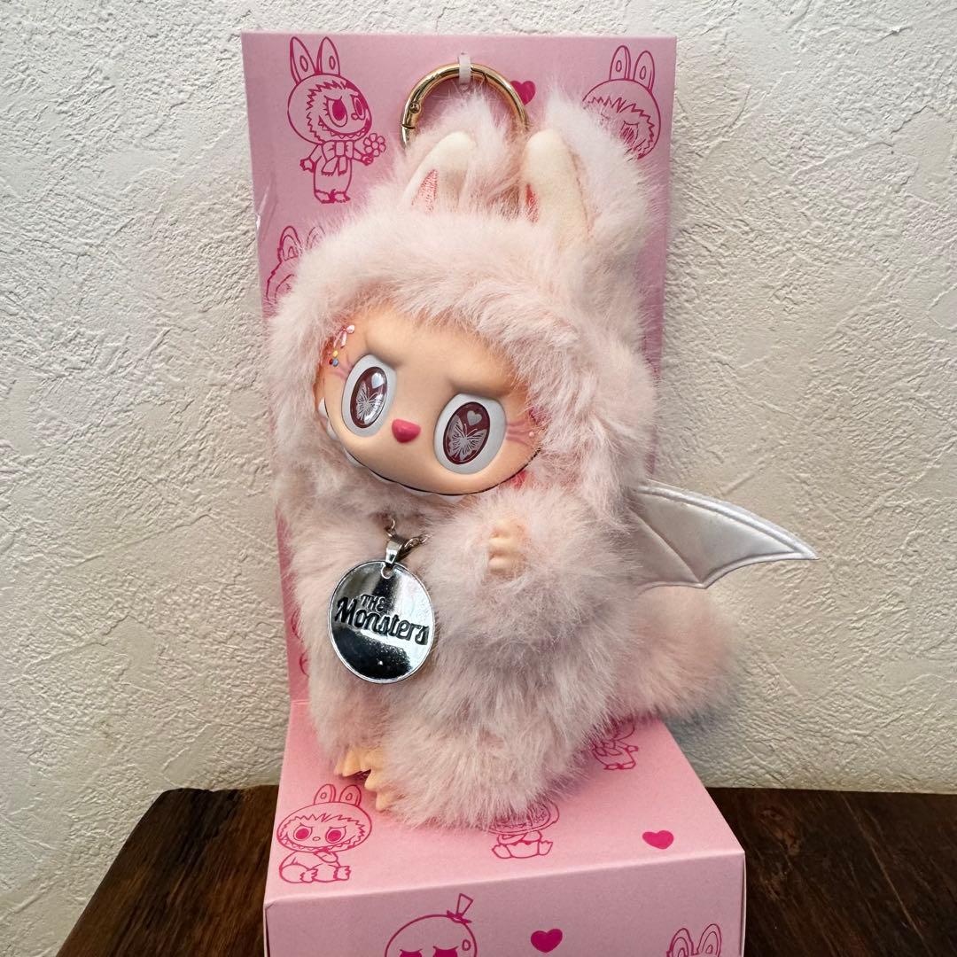 【海外限定】ZIMOMO LABUBUぬいぐるみキーホルダーピンクデビル