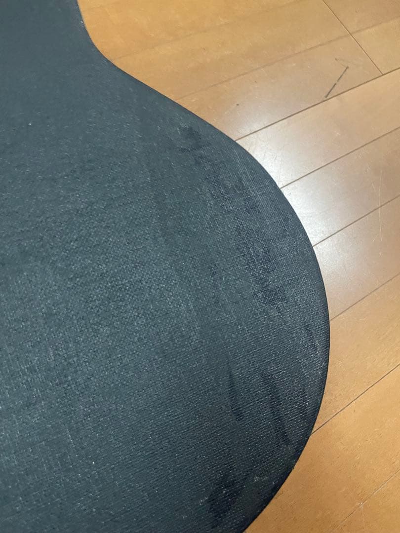 ③アコースティックギター ハードケース付