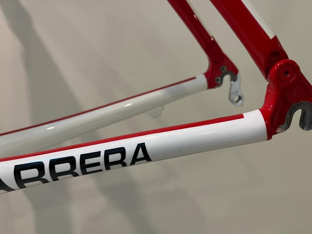 【美品】　CARRERA VELENO カレラ カーボンフレーム