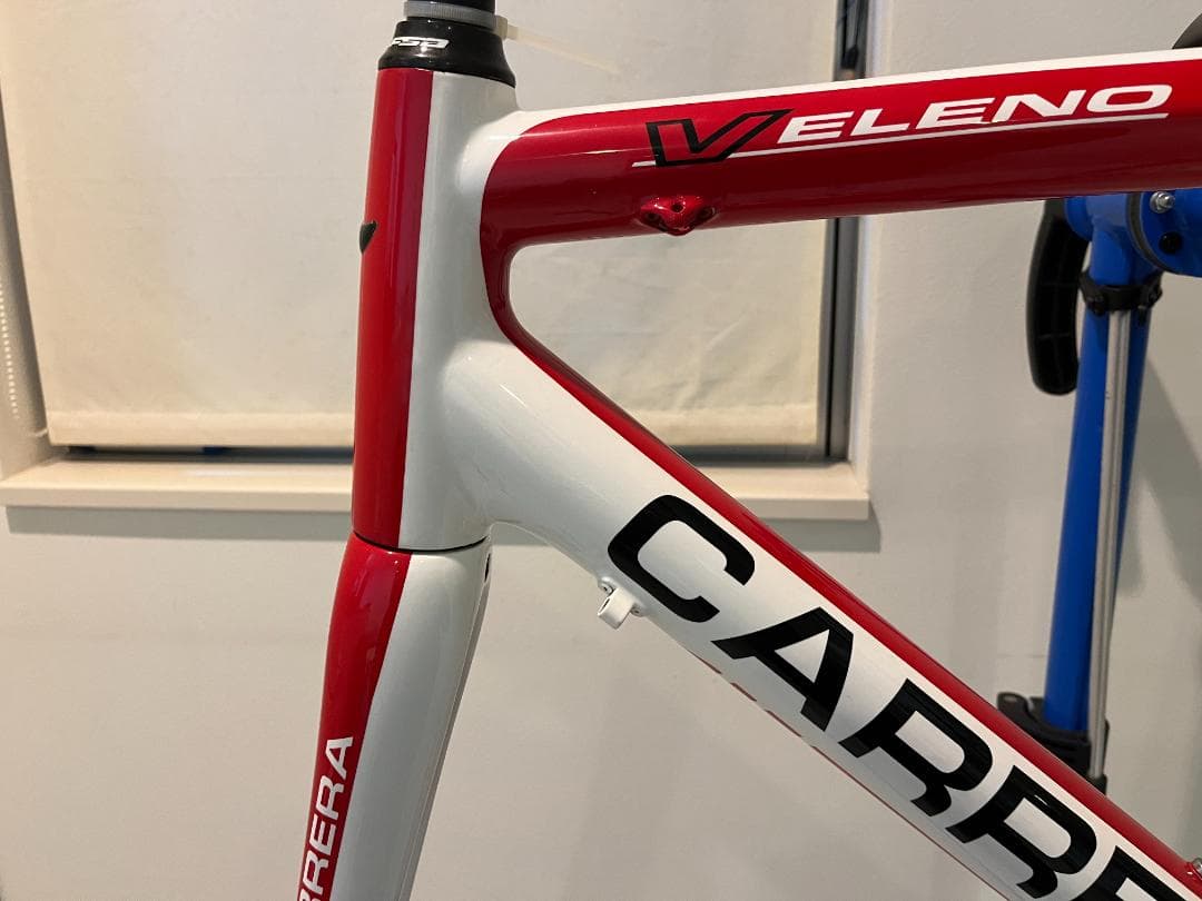 【美品】　CARRERA VELENO カレラ カーボンフレーム