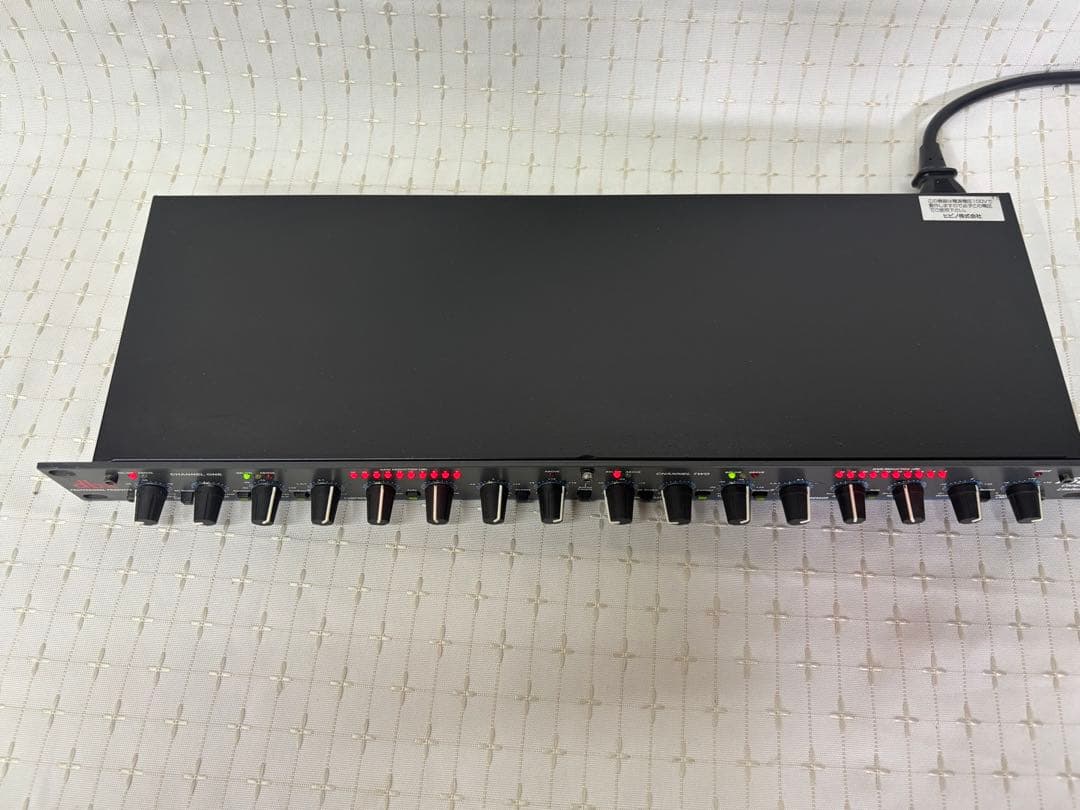 dbx 166XL コンプレッサー/リミッター