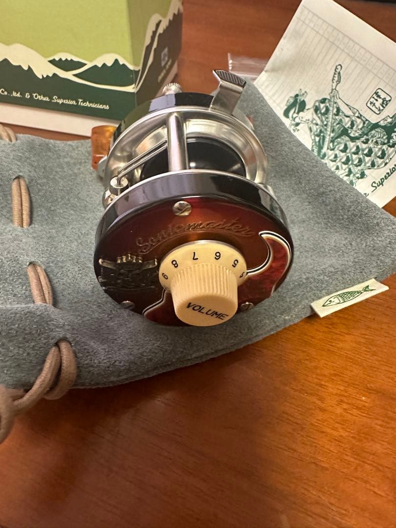 津波ルアーズ　ソニックマスター リール MM-4600SD 6th 新品未使用