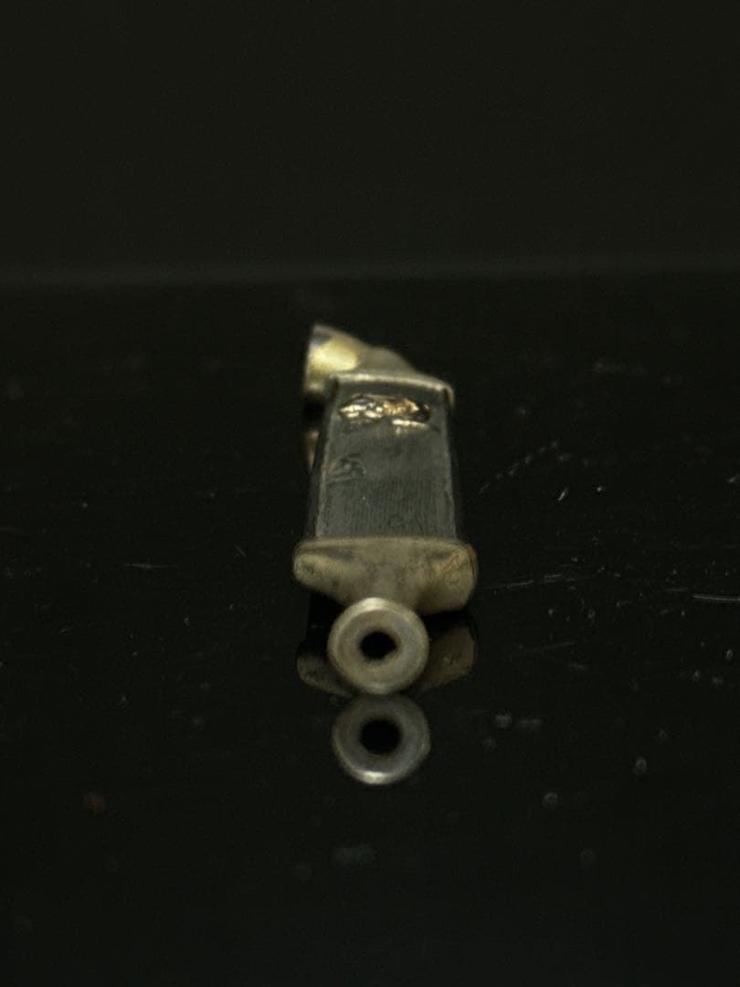 江戸期 四分一 小柄 金銀象嵌 人物図 煙管 キセル 喫煙具