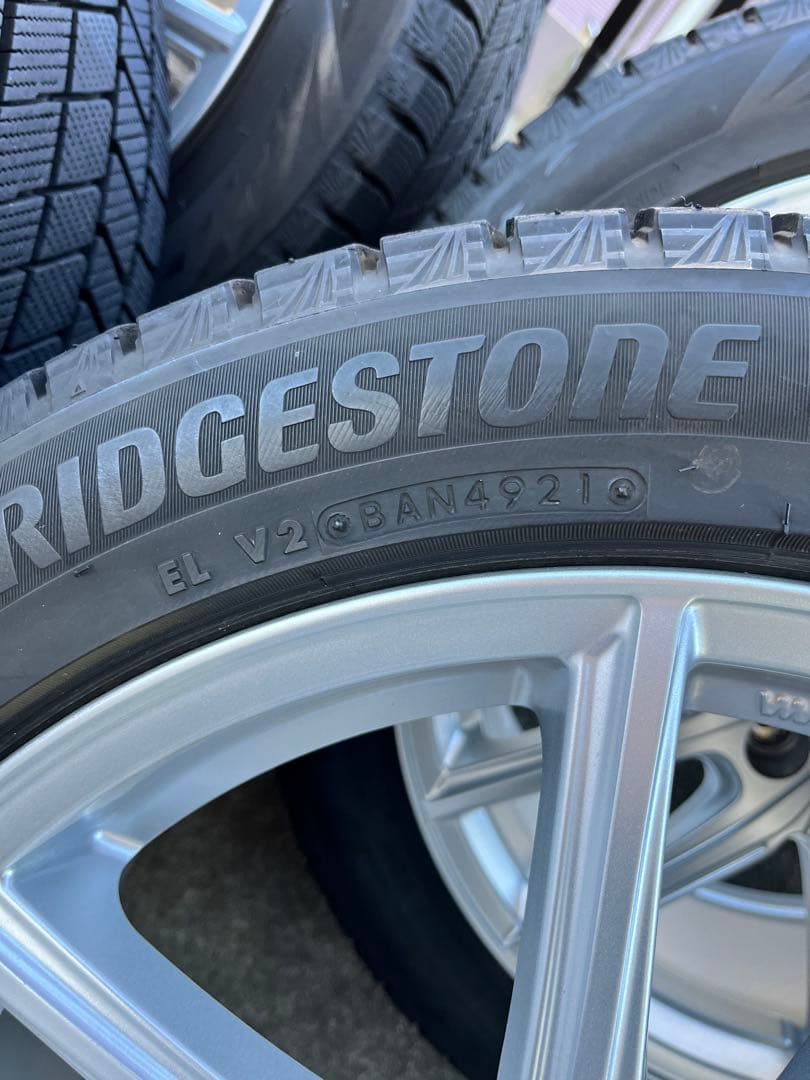 最終値下げ！☆バリ山☆ブリヂストンスタッドレス♪18インチ！綺麗☆ 手渡し限定
