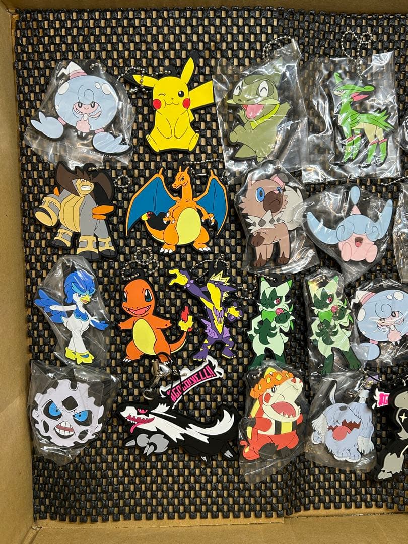 ポケモン　ガチャ　のみ　大量　まとめ売り　150点以上　ガチャポン　ピカチュウ