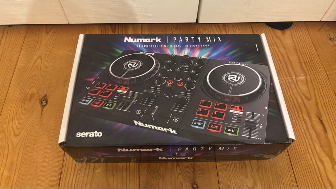 安*！様 Numark Party Mix コントローラー