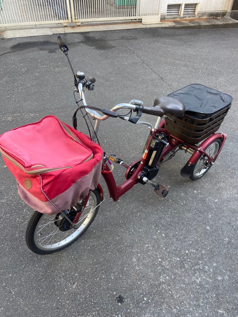 電動アシスト三輪車 ワインレッド ブリヂストン　RAKUTTO 3段階調整付き