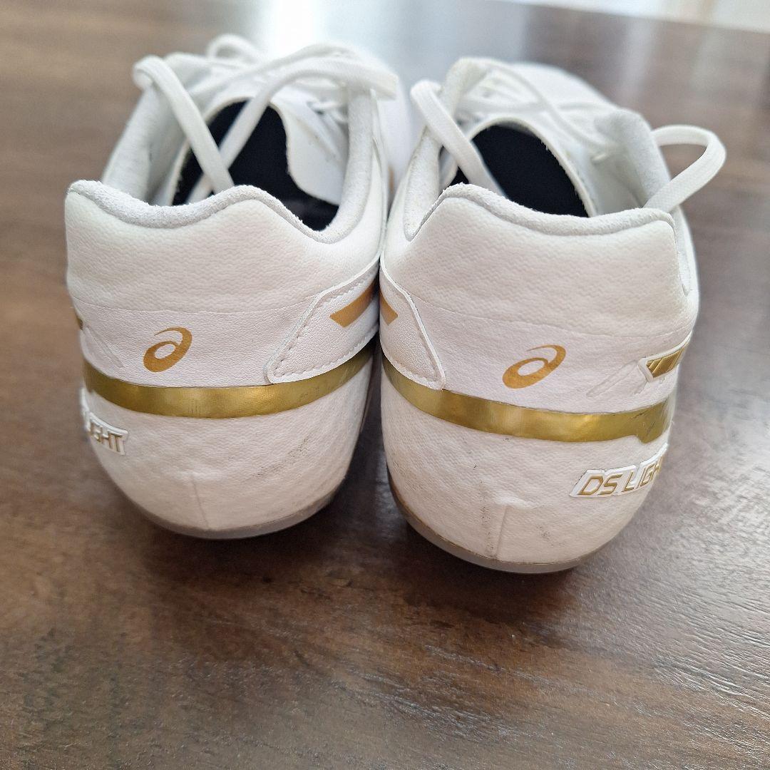 アシックス　スパイク　サイズ25.5　3E