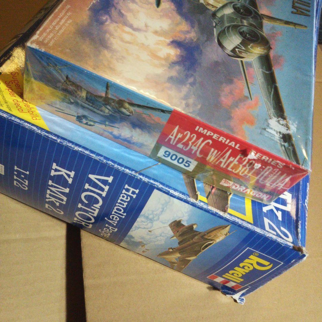 大型航空機　レベル 1/72 ビクター K Mk2 ドラゴン Ar234 中古品