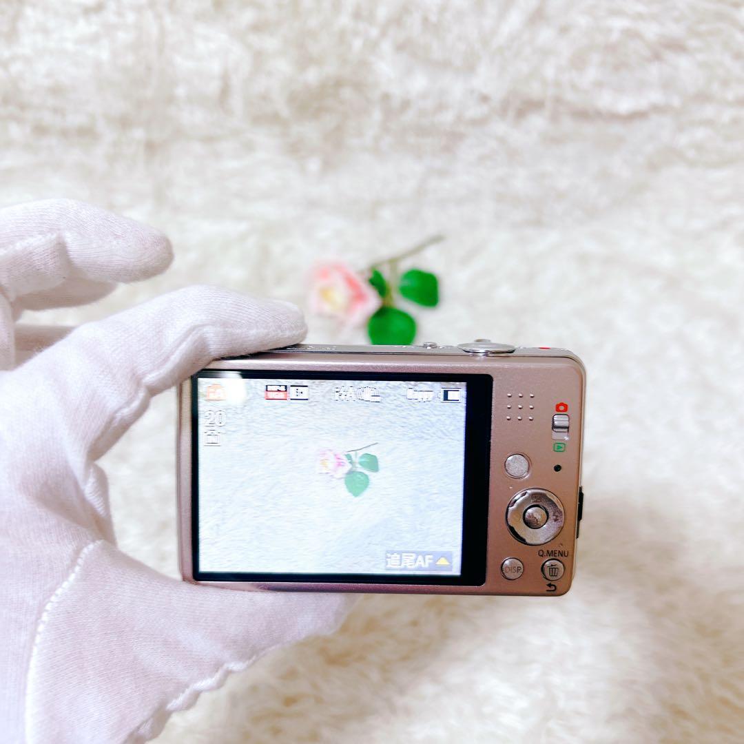 未使用級　動作確認済み　パナソニック　dmc-fh8 コンデジ　カメラ　ピンク