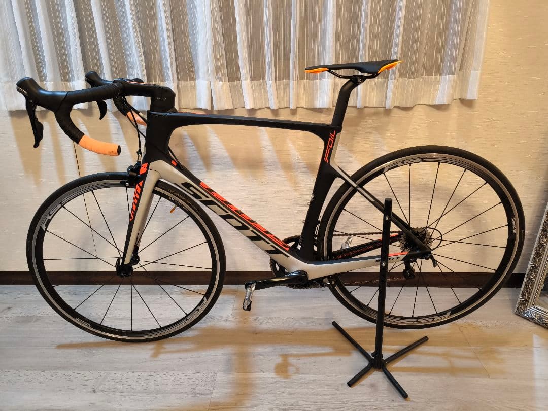 【極美品・走行50km未満】SCOTT FOIL 30 2017年モデル
