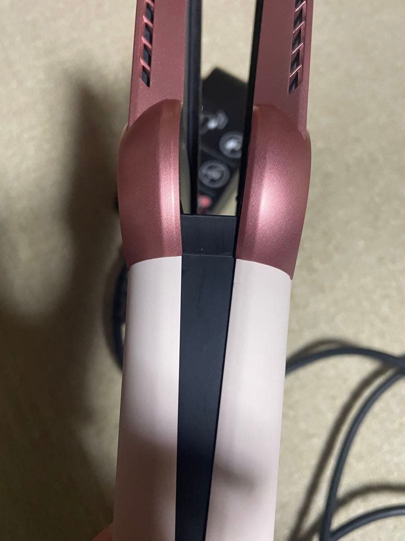 Dyson Airstrait ストレイトナー HT01 ドライヤー　アイロン