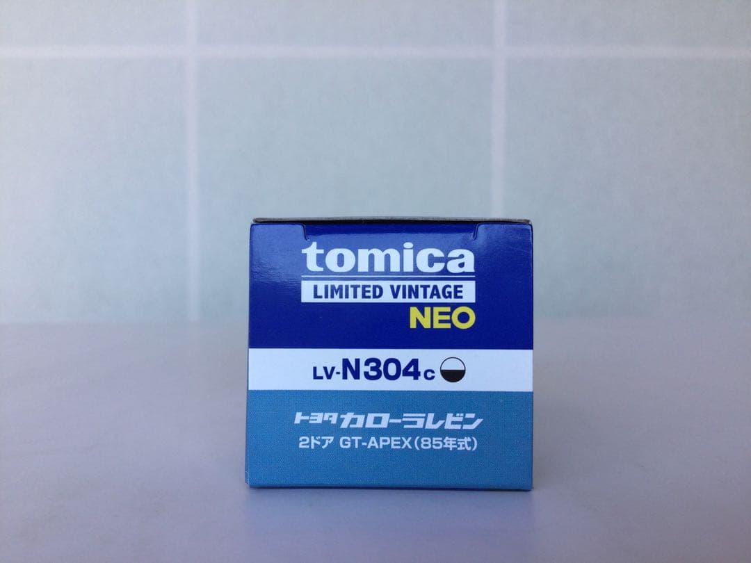 トミカリミテッドヴィンテージ カローラレビン LV-N304a,b,c3台セット