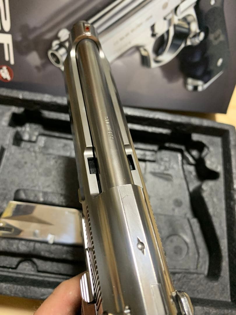 美品　東京マルイ ベレッタ M92F クロームステンレス　木目調グリップ