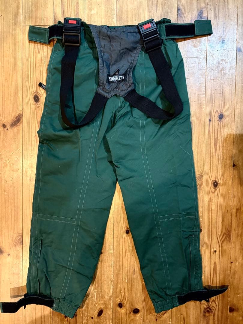 ETIREL エティレル　スノーボード　スキーウェア　セットアップ　グリーン　黒