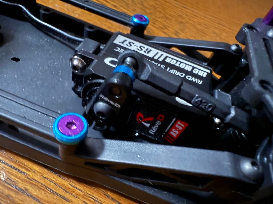 ReveD RDX メカ付き！ 受信機とタイヤだけあればすぐ走れます