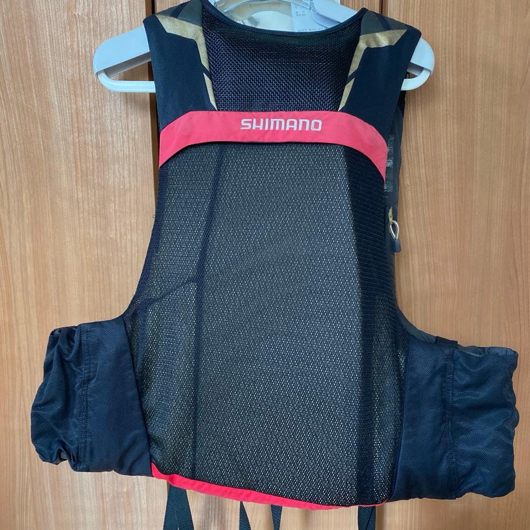 SHIMANO FIRE bloodフローティングベスト