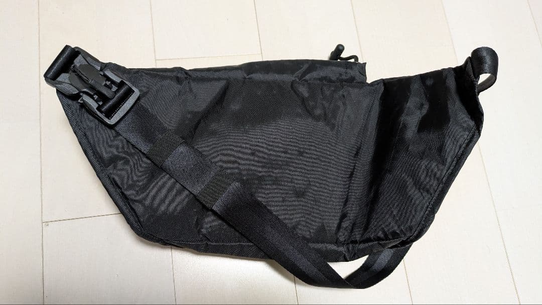 【超美品】VENQUE Trek Cross Body （日本非売品）