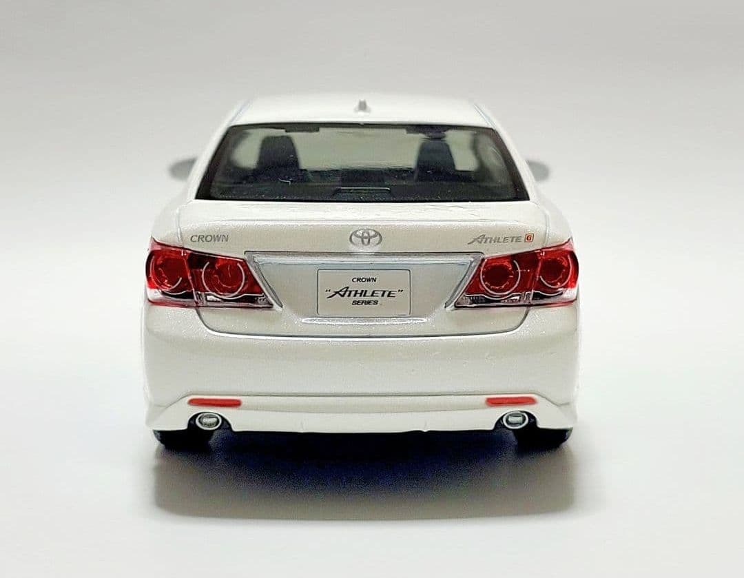 トヨタ 210系クラウンアスリートG後期 カラーサンプル