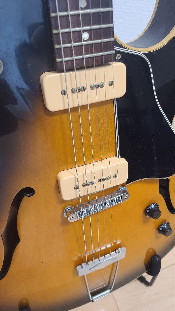 s*a様 gibson ES135 P90 サンバースト