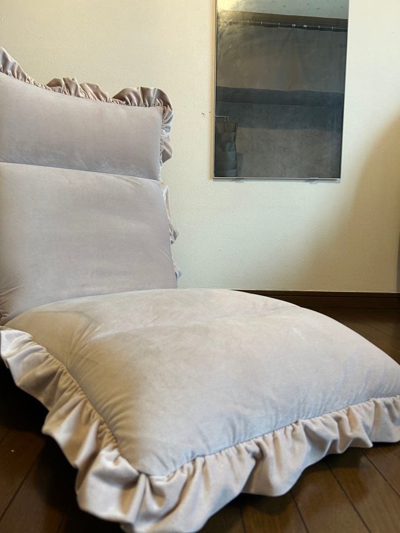 カランフロアチェア ハイバック ピンク　フランフラン