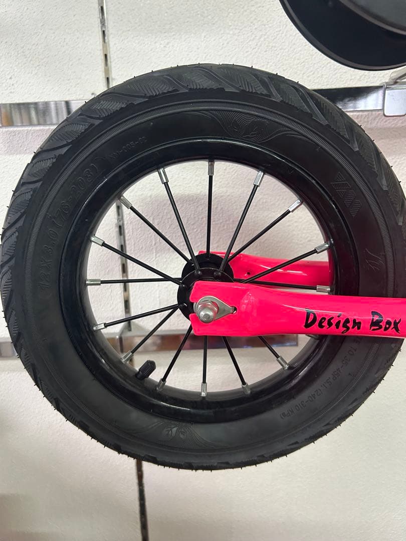 Y*様 STRIDER バランスバイク ネオンピンク