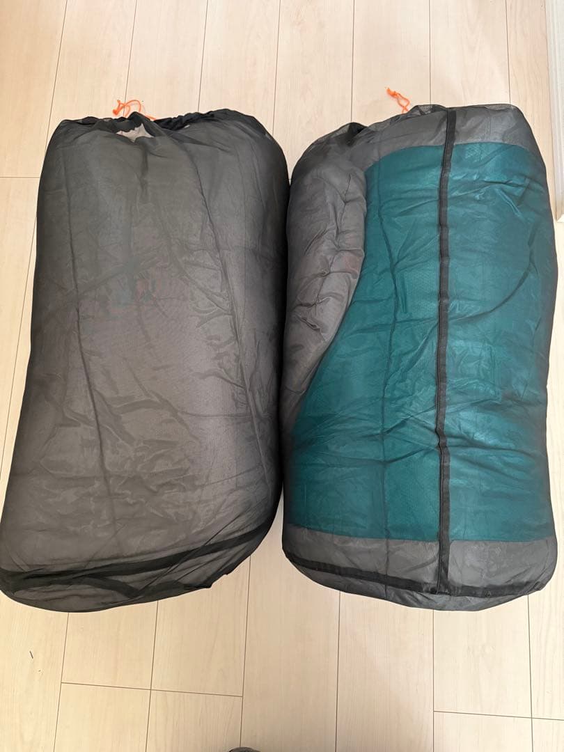 【ほぼ未使用】2個セット コールマン　コールドウェザーマミースリーピングバック