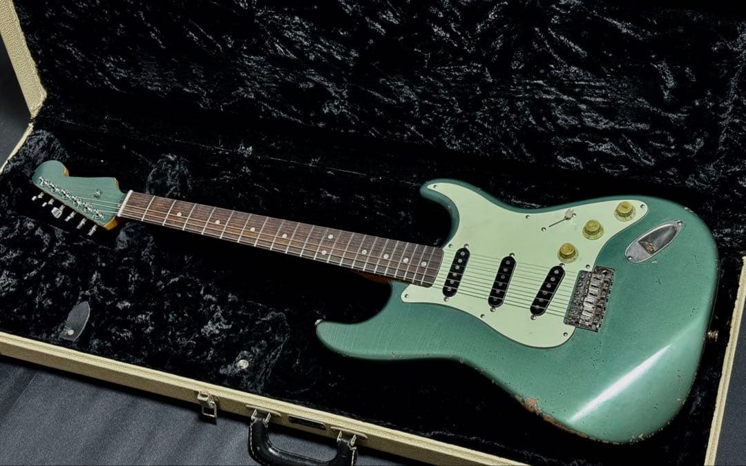 Fender Japan STボディ仕様 Strato Type