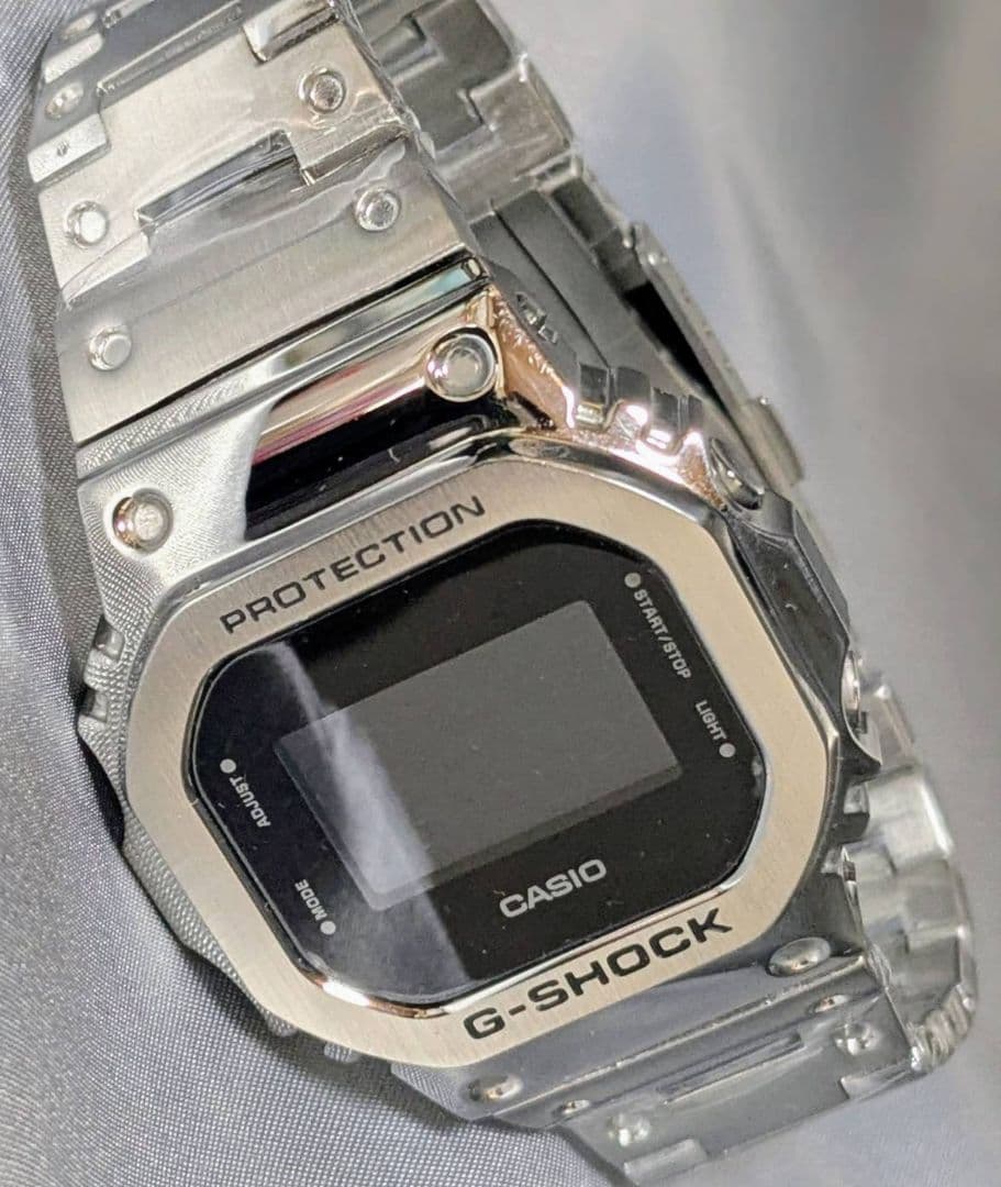CASIO G-SHOCK GM5600フルメタルカスタム シルバー 付属品あり