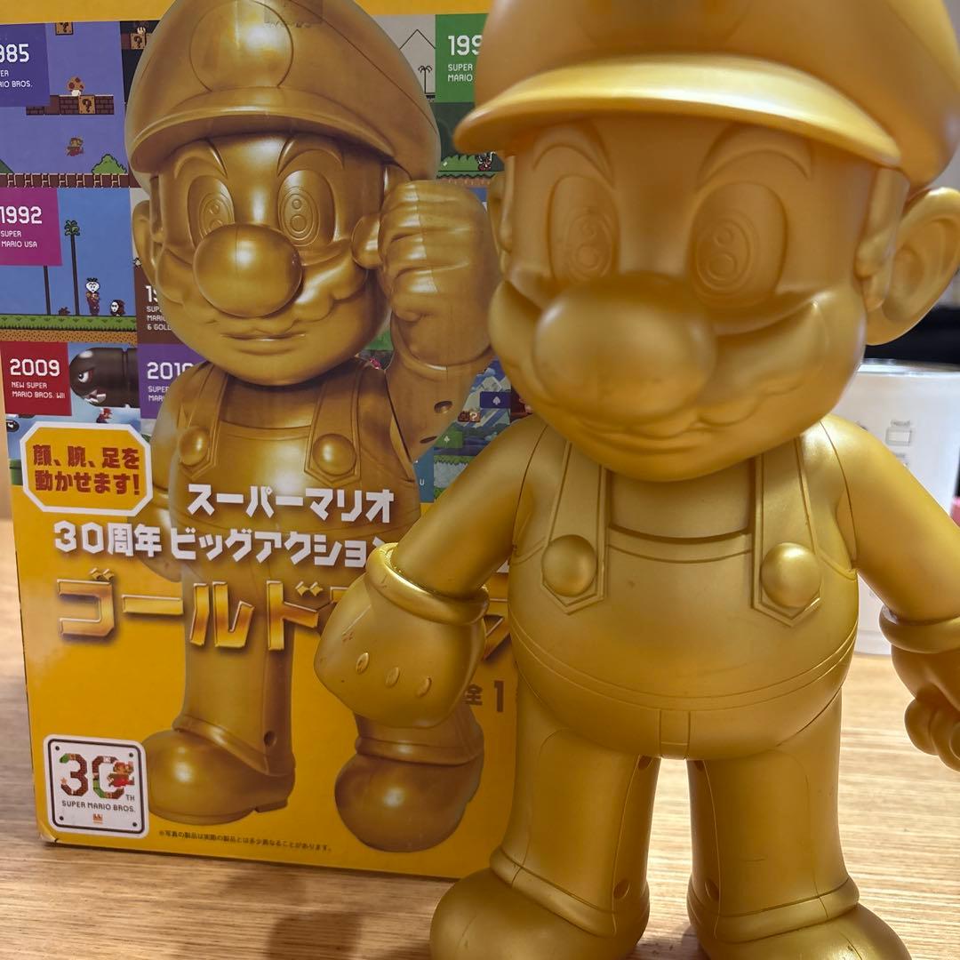 ゴールドマリオ　フィギュア30周年