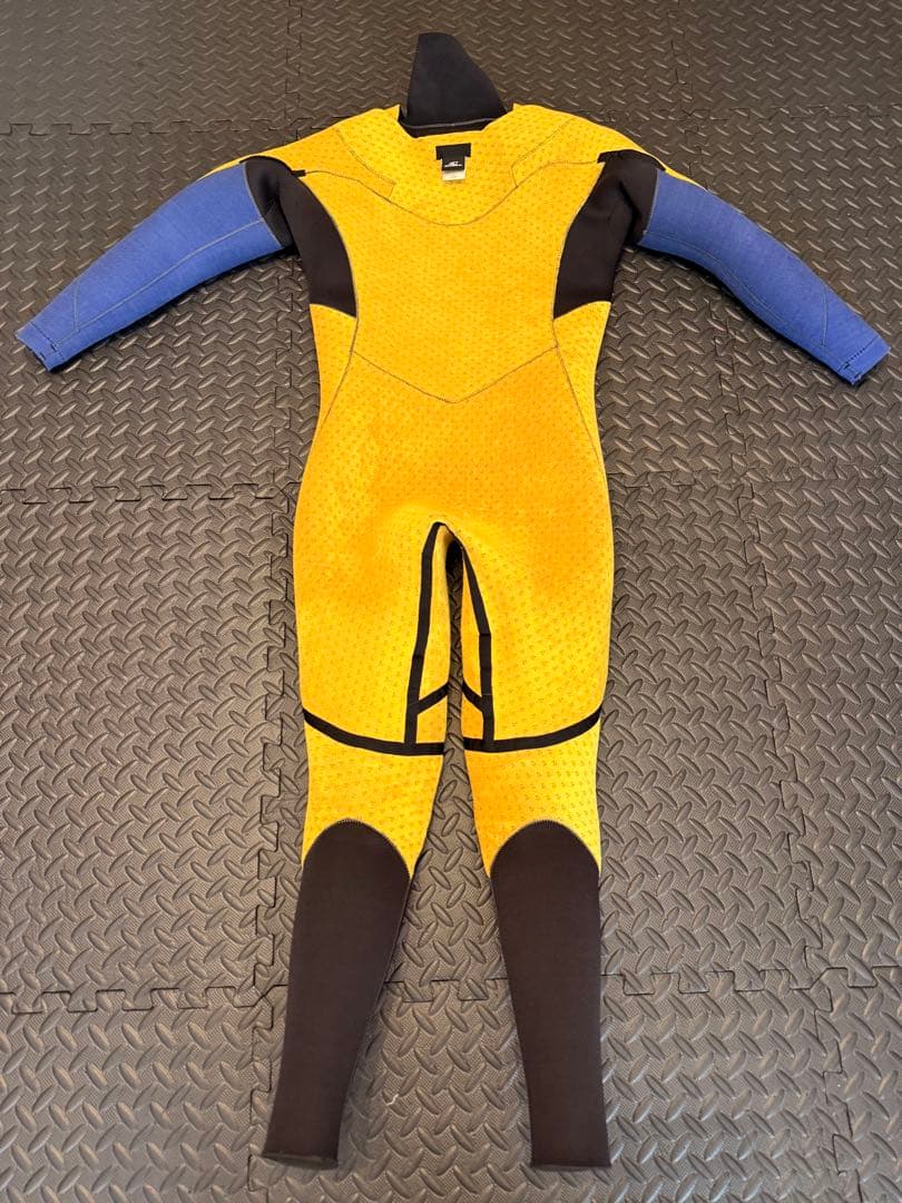 オニール　5x3 セミドライスーツ