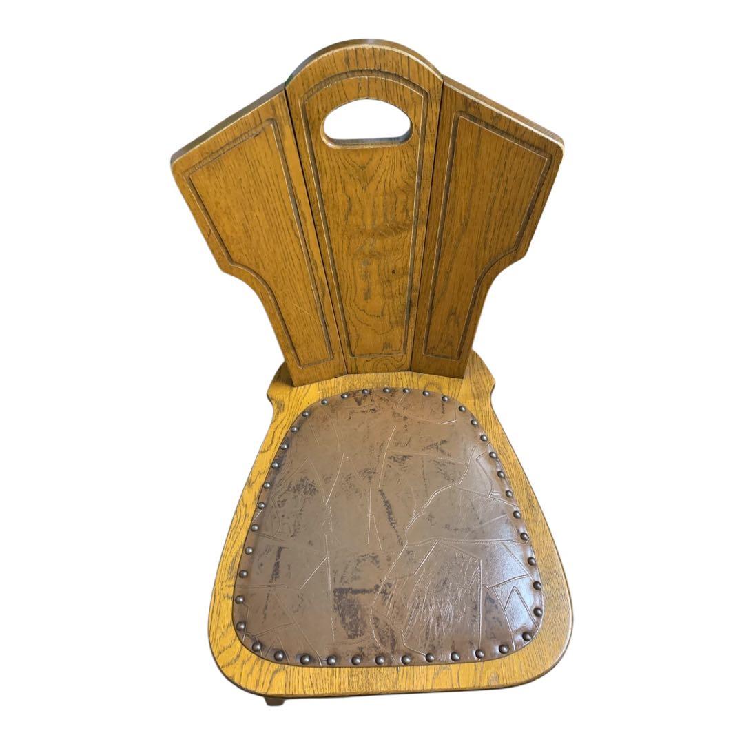 木製ハンドル付き　クラシック　ダイニングチェア　2脚セット　アンティーク