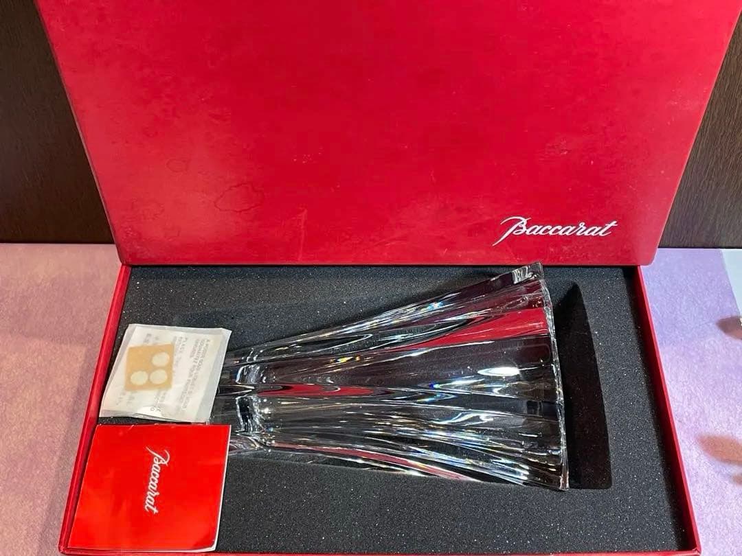 yoshi 　　　　　　　クリスタル バカラ花瓶