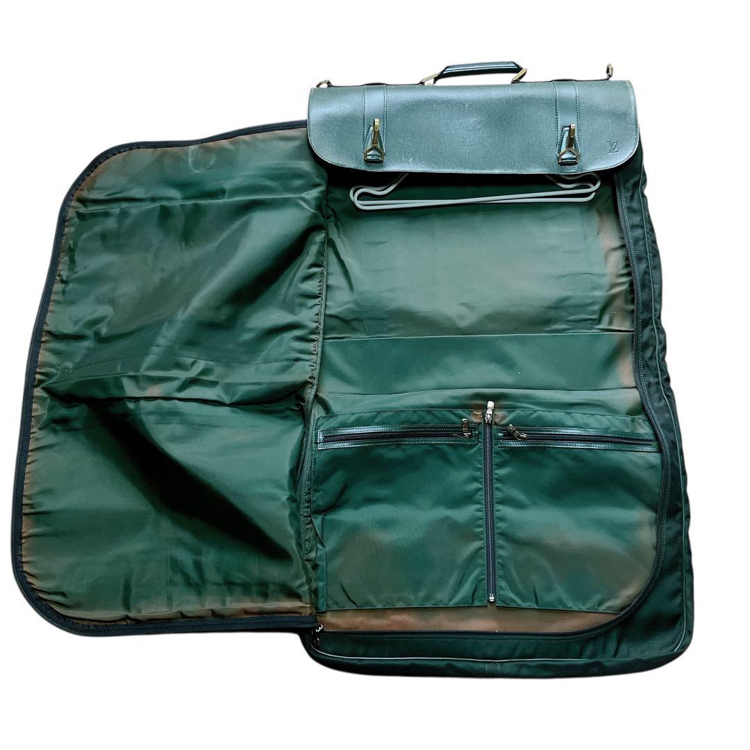 LOUIS VUITTON ポルタブル ジベシエール ガーメントケース タイガ