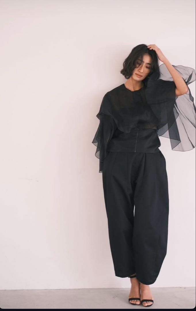 Nala コクーン チノパンツ ブラック　L