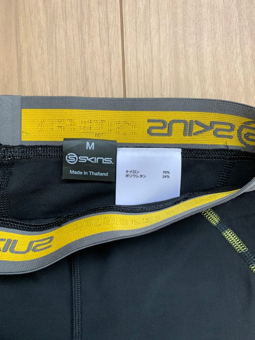 SKINS コンプレッション DNAMIC 長袖トップ、ロングタイツセットM