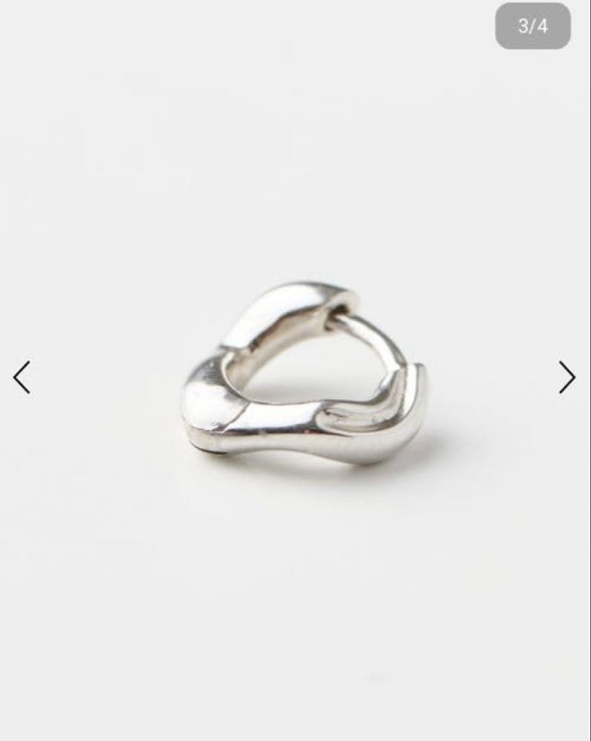 マリアブラックAnil 6 Huggie Piereced Earring