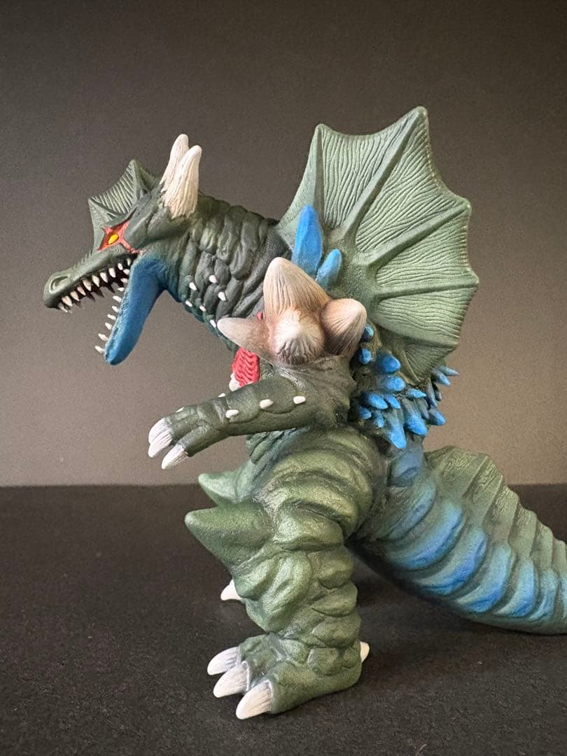 ウルトラ怪獣ソフビ　ガイリュウガ　リペイント完成品