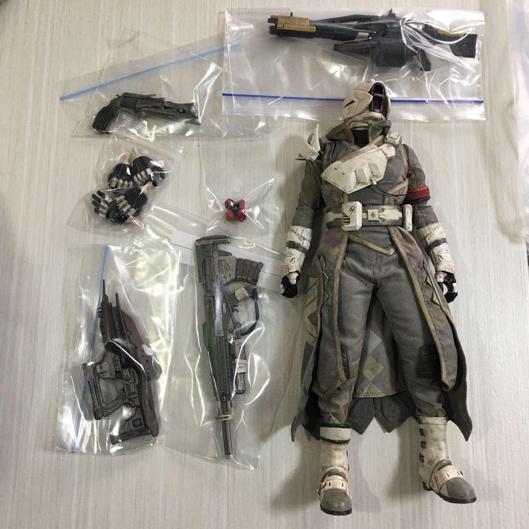 Three zero Destiny Warlock ディスティニー フィギュア
