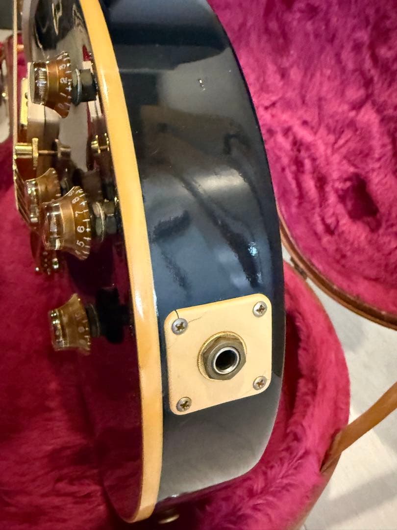 ギター GibsonLesPaulClassiPremiumPlus TransBlue