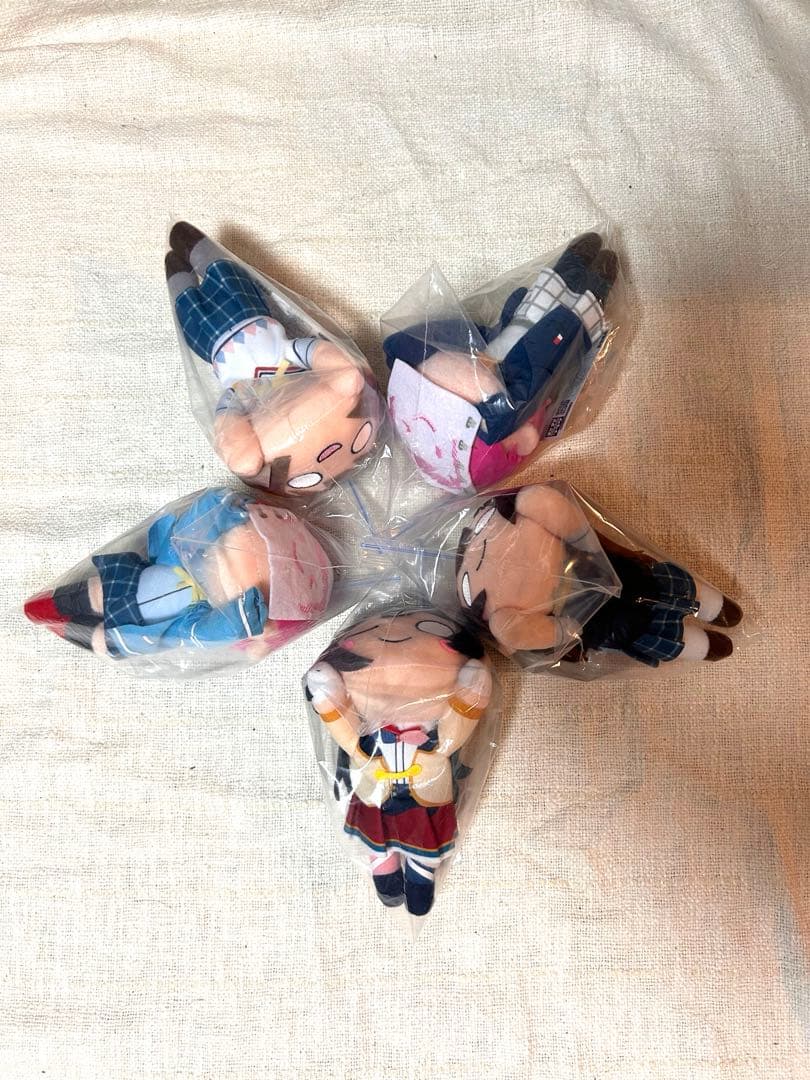 美品　ラブライブ　虹ヶ咲　寝そべり　5個セット