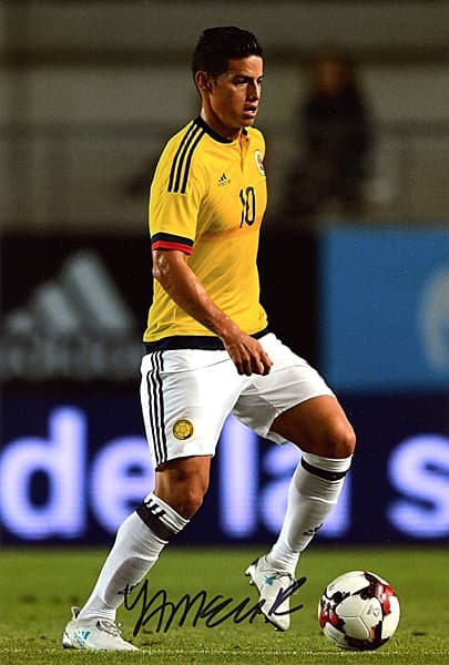 ハメス  ロドリゲス コロンビア代表 証明書付き　直筆サインフォト