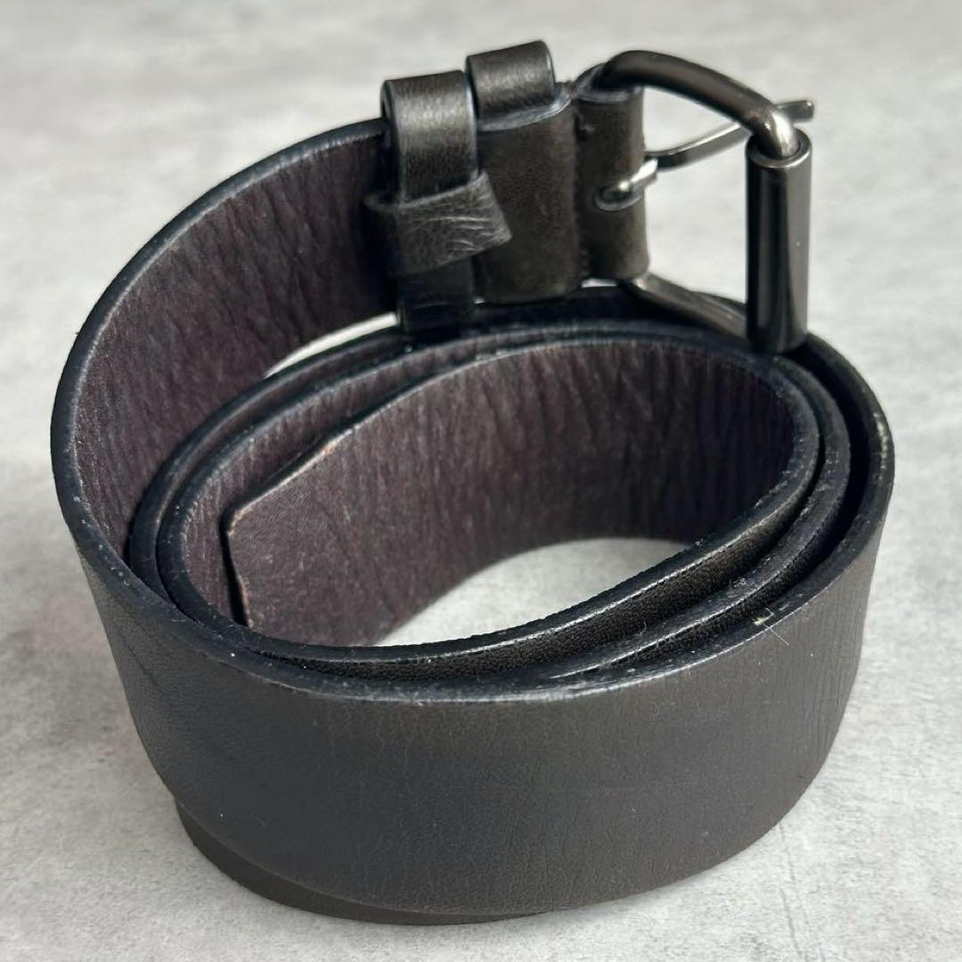 PRADA ロゴ　ナッパレザーベルト