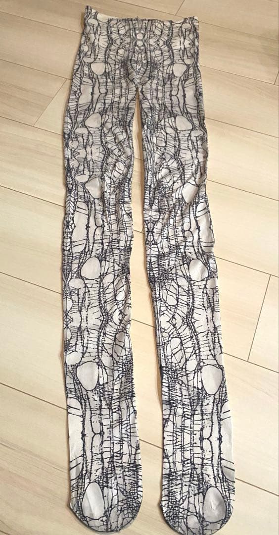 アリスアウアア　alice auaa ネットプリントタイツ　難あり