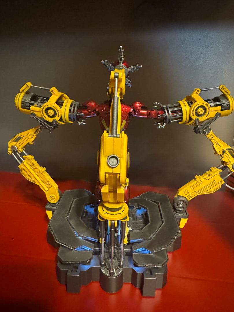 アイアンマン　スーツアップガントレイ　フィギュアーツサイズ