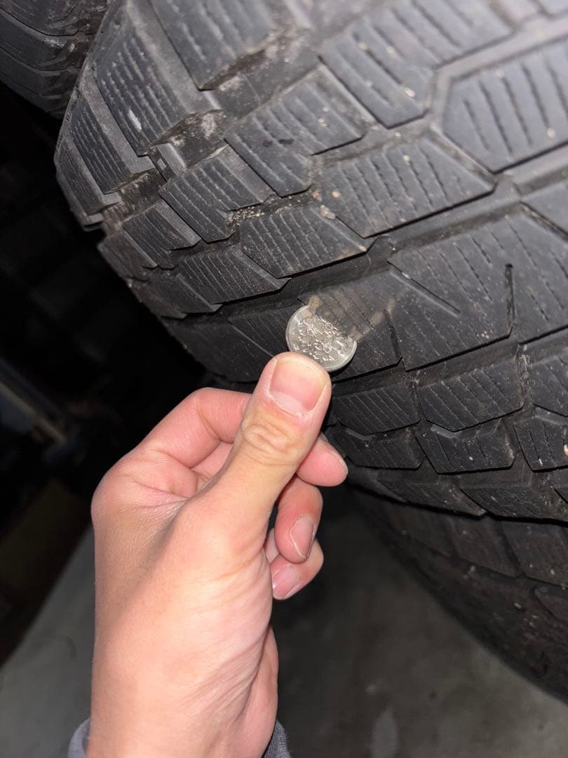 レクサスNX 純正235/55R18タイヤ・ホイールセット、空気圧センサー付き