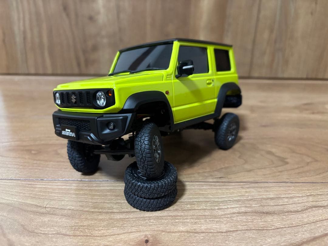 スズキ ジムニー ラジコン イエロー 1/10