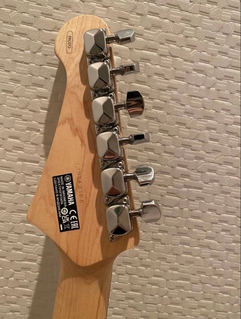YAMAHA PACIFICA012 エレキギター