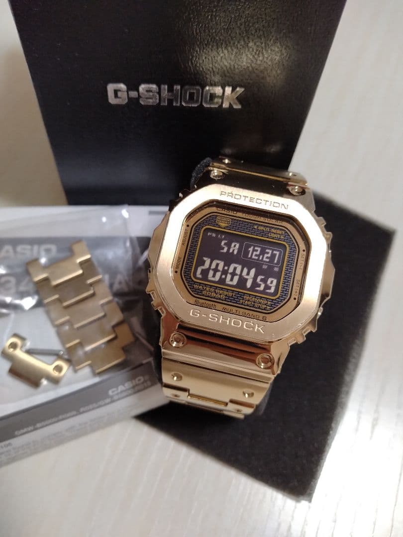 【最終価格】（62）G-SHOCK　フルメタル　GMW-B5000 ゴールド